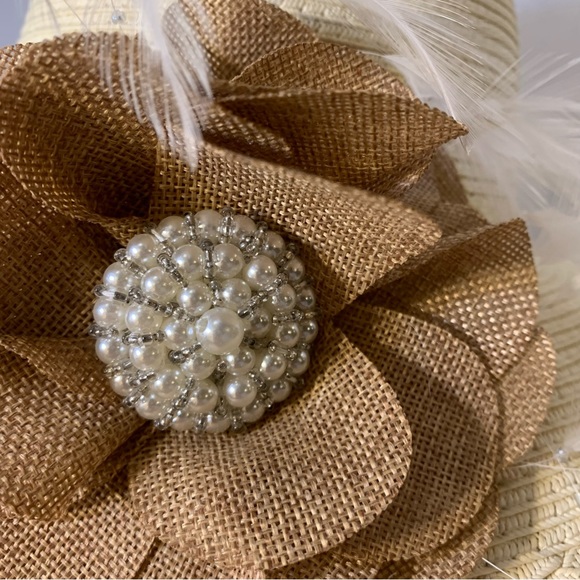 Large Brim 100% Paper Creme Hat One Size - Picture 8 of 10